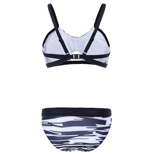 Sexy Stripe Bikini Front Small Key Hole Wireless Elastic Bikinis Sets Sexy Stripe Bikini Front Small Key Hole Wireless Elastic Bikinis Sets