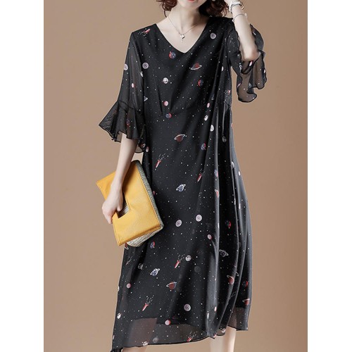 Cotton V-neck Flared Sleeve Star Dress Cotton V-neck Flared Sleeve Star Dress